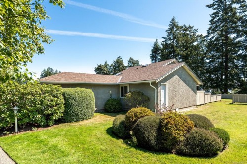 #15-2600 Ferguson Rd, Central Saanich, BC 