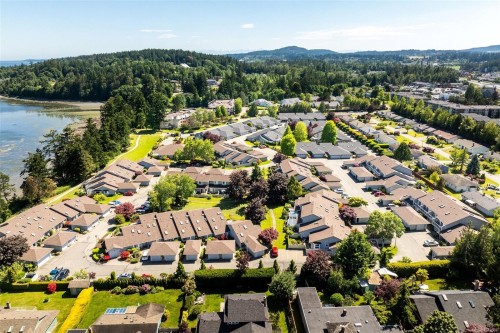 #15-2600 Ferguson Rd, Central Saanich, BC 