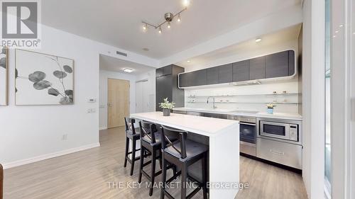 511 - 45 Charles Street E, Toronto, ON - Indoor