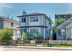 9333 103a AV NW  Edmonton, AB T5H 0H3
