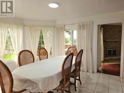 11 Perdue Court, Markham, ON - Indoor Photo Showing Dining Room