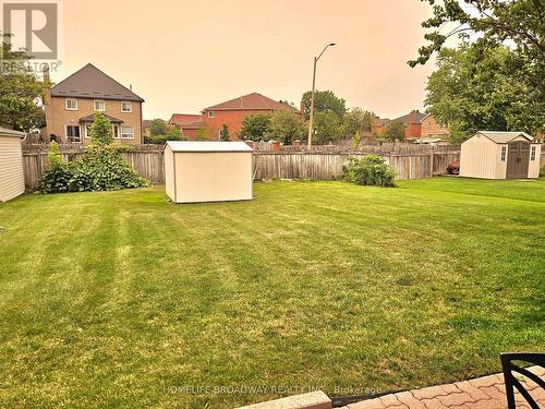 11 Perdue Court, Markham, ON - Outdoor With Backyard