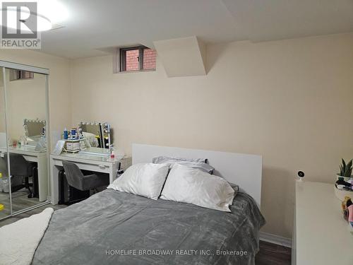 11 Perdue Court, Markham, ON - Indoor Photo Showing Bedroom