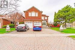 BSMT - 3211 BLOOMFIELD DRIVE  Mississauga, ON L5N 6V2