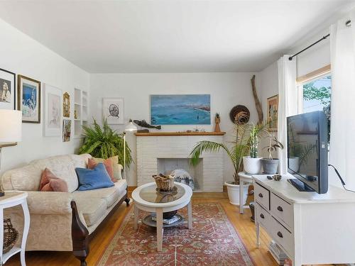 46 Campbell Avenue, Windsor, NS - Indoor With Fireplace
