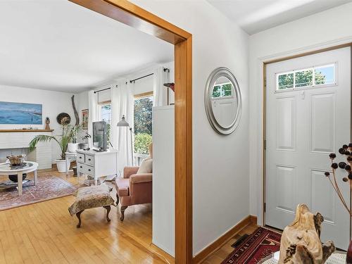 46 Campbell Avenue, Windsor, NS - Indoor