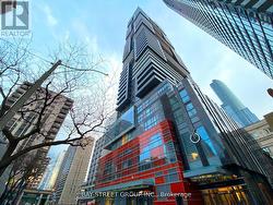 3401 - 7 GRENVILLE STREET Toronto, ON M4Y 1W9