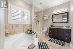 4 pc ensuite with primary BR on main - 