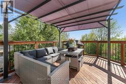 W/O from kitchen to deck - 