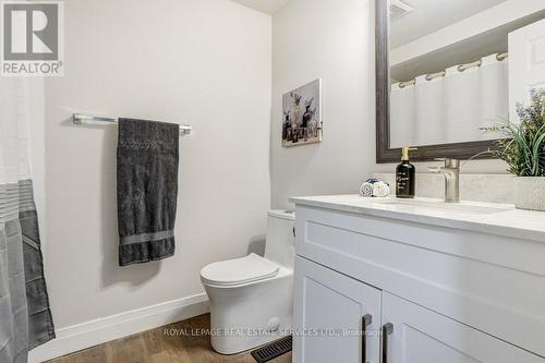 3076 Redstart Drive, Mississauga, ON - Indoor Photo Showing Bathroom