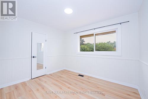 191 Clark Avenue, Kitchener, ON - Indoor Photo Showing Other Room