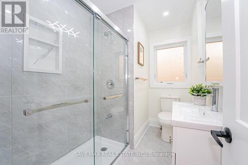 191 Clark Avenue, Kitchener, ON - Indoor Photo Showing Bathroom