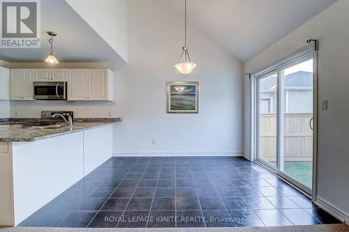 931 Broadway Boulevard, Peterborough, ON - Indoor Photo Showing Kitchen With Double Sink