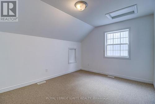 931 Broadway Boulevard, Peterborough, ON - Indoor Photo Showing Other Room