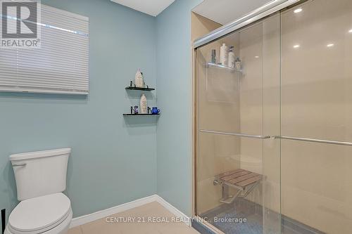 28 Upland Drive, Whitby, ON - Indoor Photo Showing Bathroom