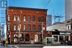 200 - 432 CHURCH STREET  Toronto, ON M5B 2A4