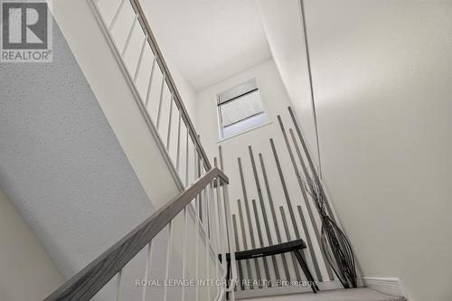 16 Stamford Private, Ottawa, ON - Indoor Photo Showing Other Room
