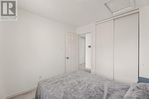 16 Stamford Private, Ottawa, ON - Indoor Photo Showing Bedroom