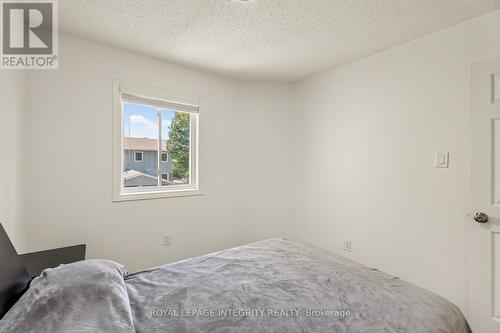 16 Stamford Private, Ottawa, ON - Indoor Photo Showing Bedroom