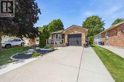 1285 THISTLEDOWN AVENUE Sarnia, ON N7S 5A8