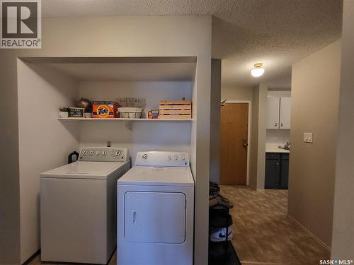 1026 425 115Th Street E, Saskatoon, SK - Indoor Photo Showing Laundry Room