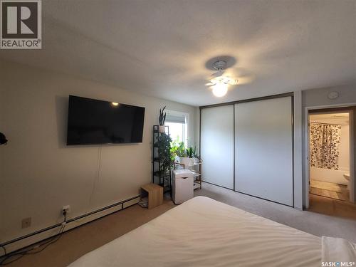 1026 425 115Th Street E, Saskatoon, SK - Indoor Photo Showing Bedroom