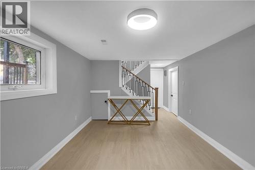 19 Broad Street, Brantford, ON - Indoor Photo Showing Other Room