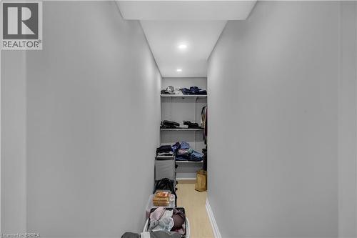19 Broad Street, Brantford, ON - Indoor Photo Showing Other Room