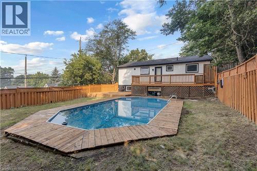 19 Broad Street, Brantford, ON - Outdoor With In Ground Pool With Deck Patio Veranda