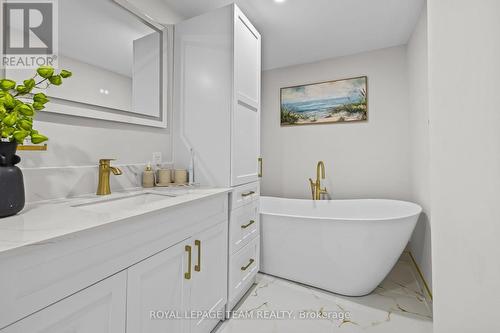 1288 Plante Drive, Ottawa, ON - Indoor Photo Showing Bathroom