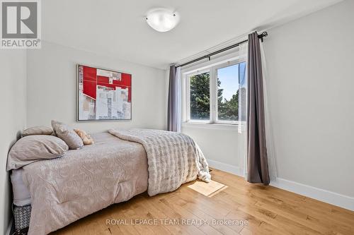 1288 Plante Drive, Ottawa, ON - Indoor Photo Showing Bedroom