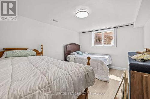 1288 Plante Drive, Ottawa, ON - Indoor Photo Showing Bedroom