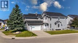 28 Coral Reef  NE  Calgary, AB T3J 3Y5