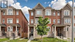 138 CLEANSIDE ROAD Toronto, ON M1L 0C6