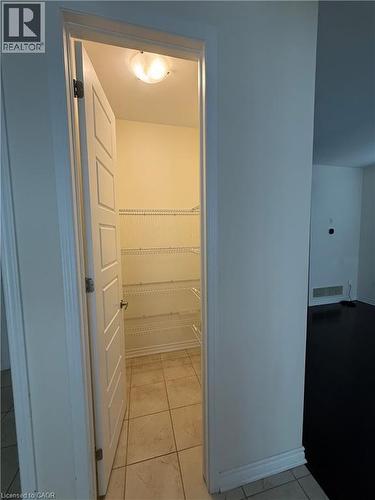 63 Ridge Road, Cambridge, ON - Indoor