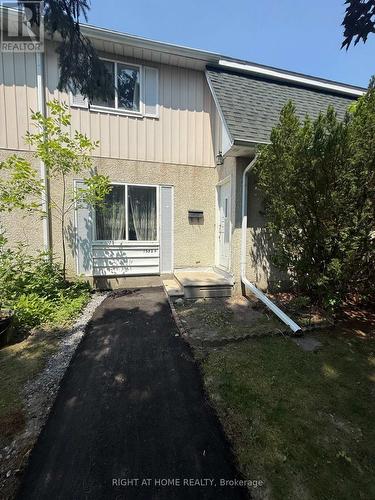 B - 1552 BEAVERPOND DRIVE  Ottawa, ON K1B 3R9