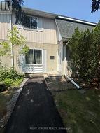 B - 1552 BEAVERPOND DRIVE  Ottawa, ON K1B 3R9