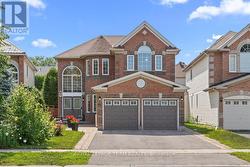 61 SHIRLEY'S BROOK DRIVE  Ottawa, ON K2K 3M8
