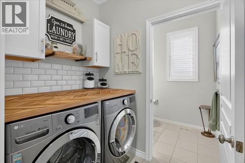 87 Boyd Boulevard, Zorra, ON - Indoor Photo Showing Laundry Room