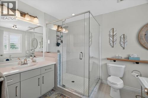 87 Boyd Boulevard, Zorra, ON - Indoor Photo Showing Bathroom