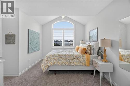 87 Boyd Boulevard, Zorra, ON - Indoor Photo Showing Bedroom