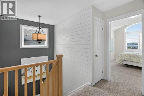 87 Boyd Boulevard, Zorra, ON - Indoor Photo Showing Other Room