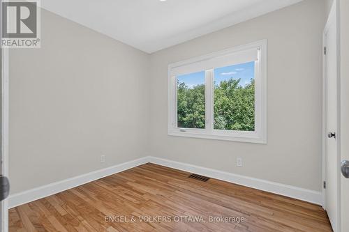 2445 Alta Vista Drive, Ottawa, ON - Indoor Photo Showing Other Room