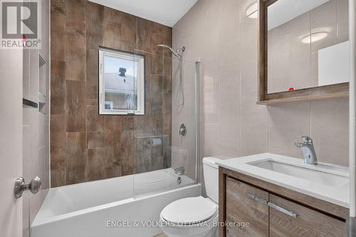 2445 Alta Vista Drive, Ottawa, ON - Indoor Photo Showing Bathroom