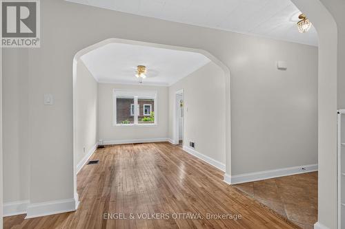 2445 Alta Vista Drive, Ottawa, ON - Indoor Photo Showing Other Room
