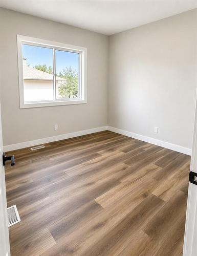 2 Crocus Place, West St Paul, MB - Indoor Photo Showing Other Room