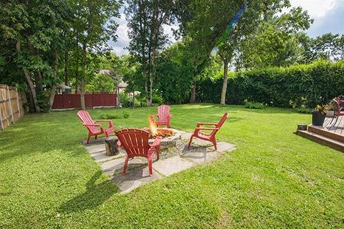 4 Schultz Rd, Pinawa, MB - Outdoor With Backyard