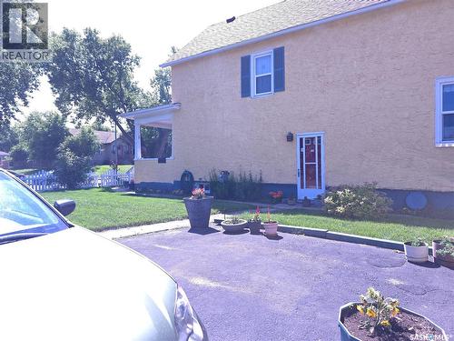 36 21St Street E, Prince Albert, SK - Outdoor