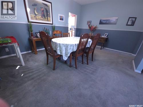 36 21St Street E, Prince Albert, SK - Indoor Photo Showing Dining Room