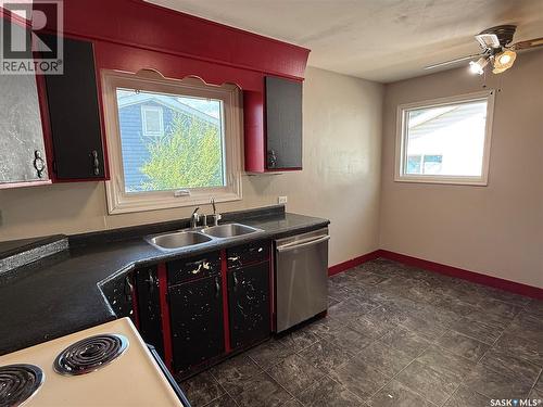 217 3A Street E, Nipawin, SK - Indoor Photo Showing Kitchen With Double Sink